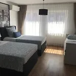 Aparthotel Maxim 3*